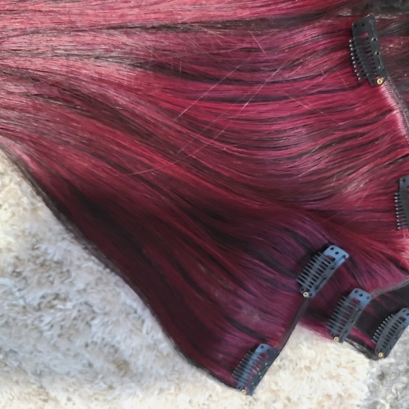4 pc Red & Black Heat Resistant Hair Clip in Hair Extensions β¨οΈ 18 inch - Picture 6 of 8
